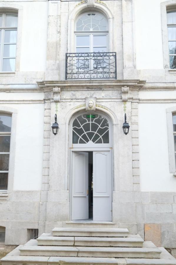 La Maison De La Duchesse De La Valliere - Parking Prive Gratuit Mons Exterior photo